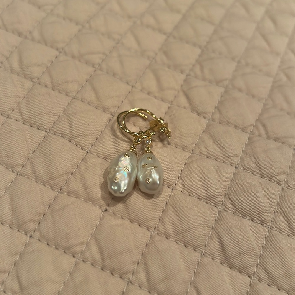 Pearl earrings